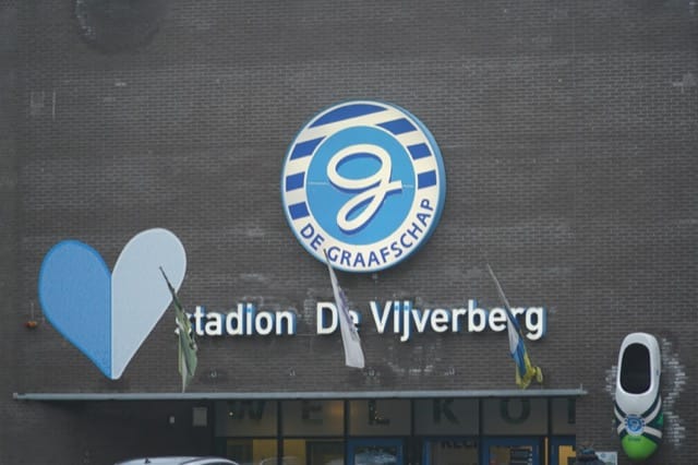 Heracles slaat na afketsen Go Ahead-deal toe en presenteert Van Gilst